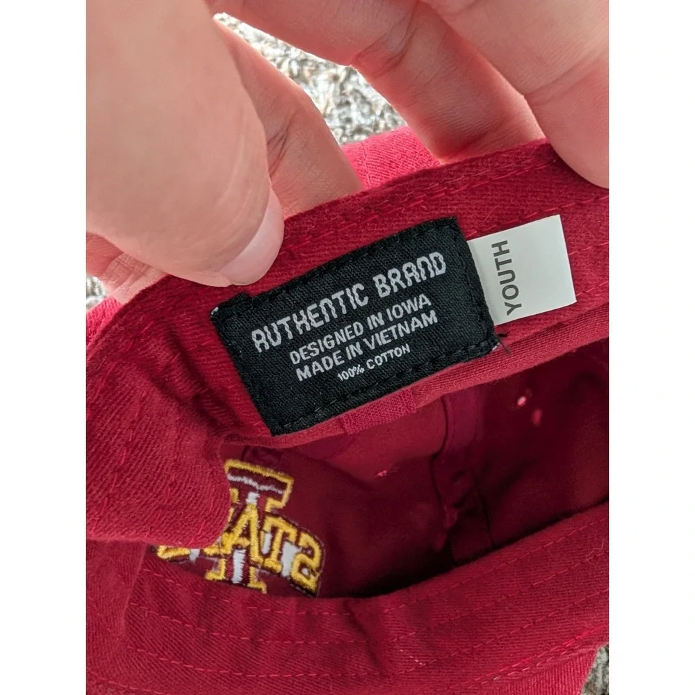 Iowa State Cyclones  Logo Hat Red Youth‎ Authentic Stretch Fit